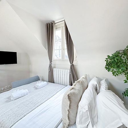Apartamento Saint Germain des Prés - Amazing Duplex - 2066 París Exterior foto