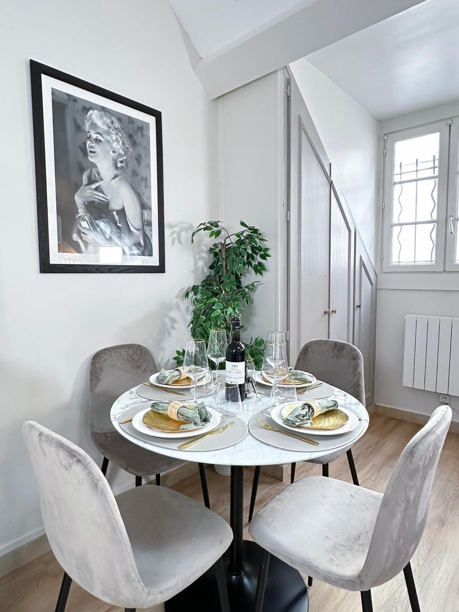 Apartamento Saint Germain des Prés - Amazing Duplex - 2066 París Exterior foto